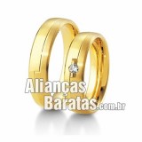 Alianças baratas em ouro