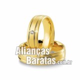 Alianças baratas em ouro