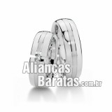 Alianças baratas de casamento e noivado 