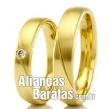 Alianças baratas em ouro para casamento