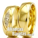 Alianças baratas  em ouro para casamento.