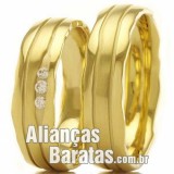 Alianças baratas de casamento e noivado